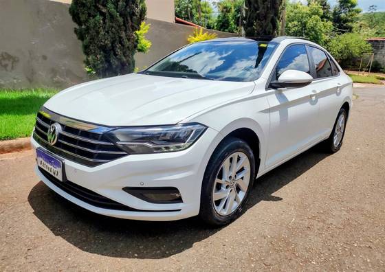 VOLKSWAGEN JETTA 1.4 250 TSI TOTAL FLEX COMFORTLINE TIPTRONIC